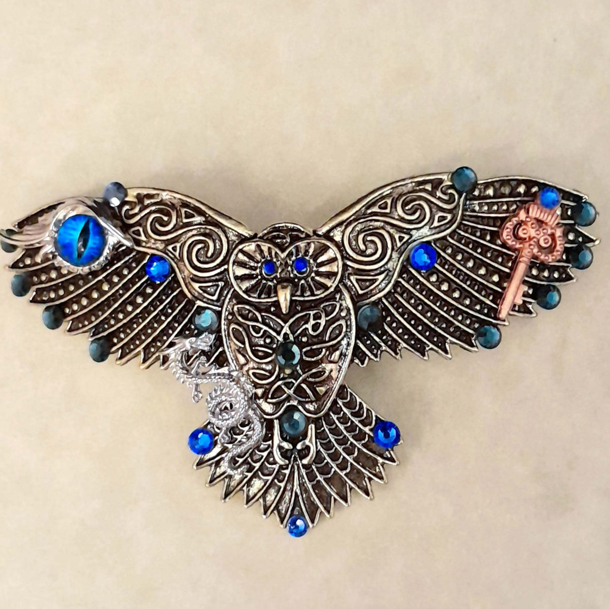 Fantasy Silver Owl Blue Crystal Hairclip