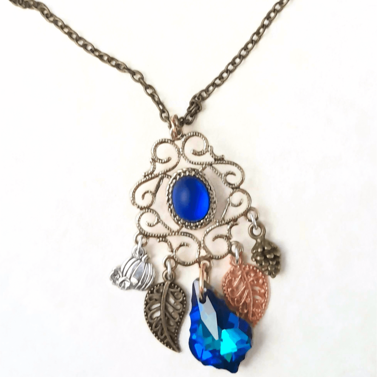 Blue Crystal Dangling Necklace