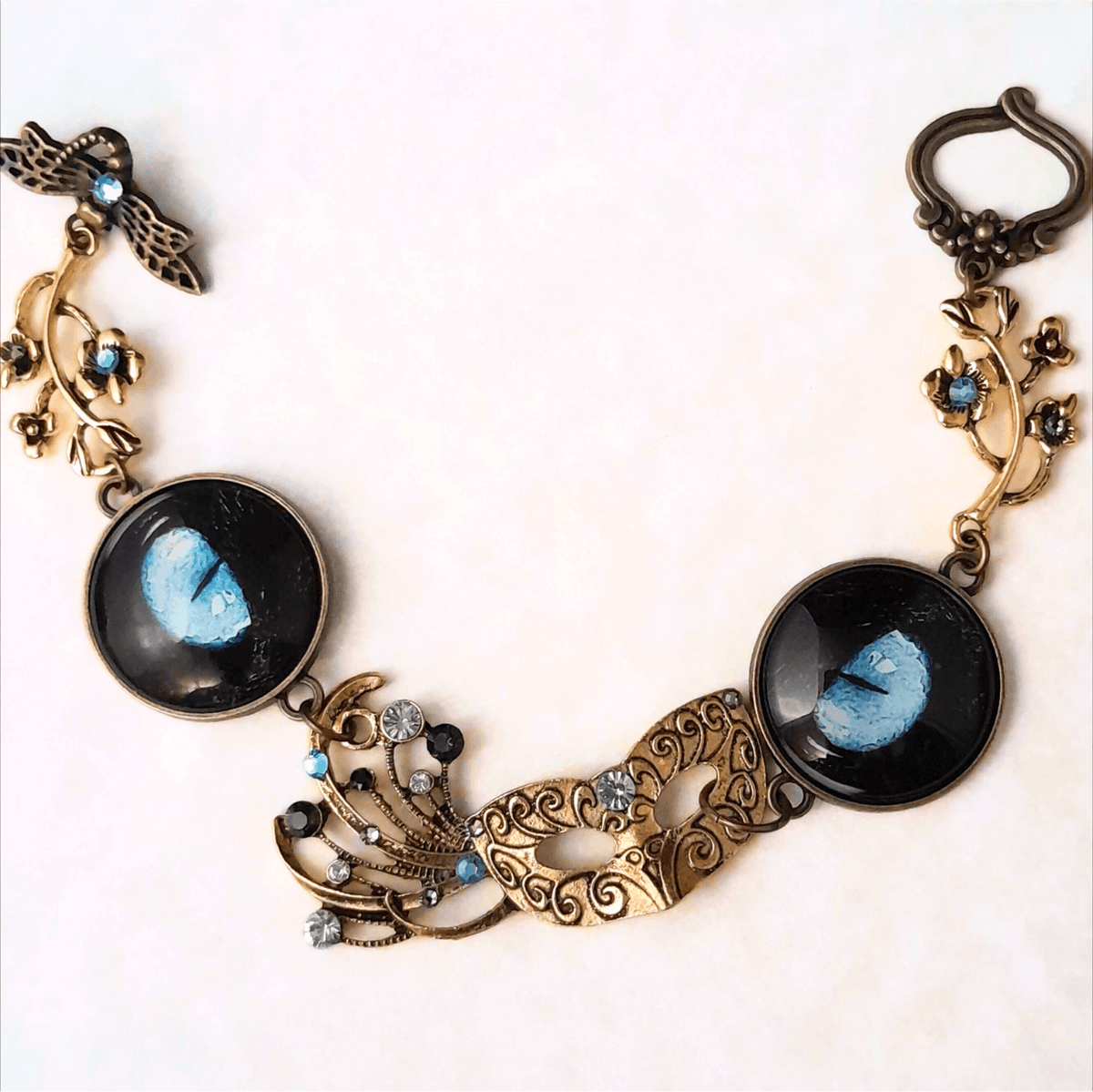 Blue Crystal Mask Dragon Eye Bracelet